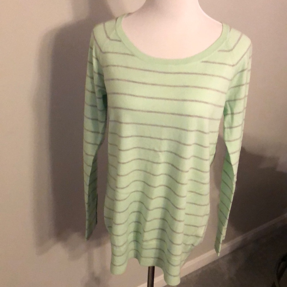 Gap sweater XL
